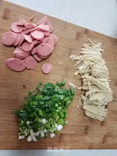 Make Ham sausage and crackers step 0