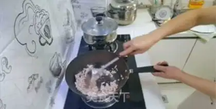 Make Old Beijing noodles step 3