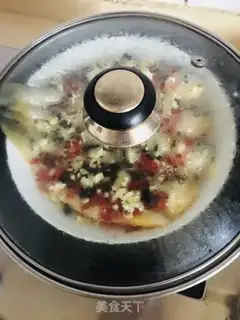 Make Scratch the chili beans and steam the little yellow flowers step 8