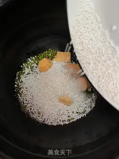 Make The green beans, the sweet potatoes step 4