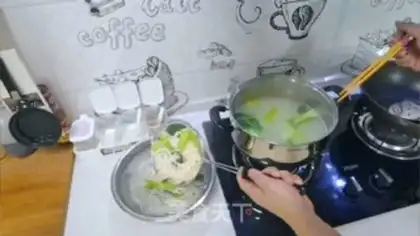 Make Old Beijing noodles step 8