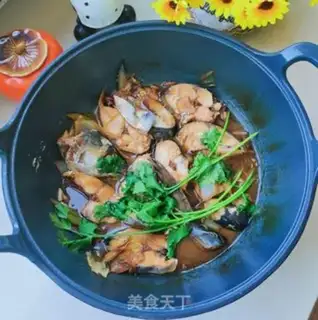 Make The onion burns the catfish step 11
