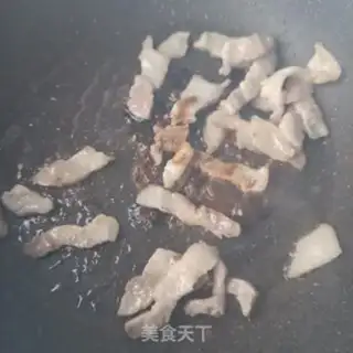 Make Eggs and pork and peppers step 7
