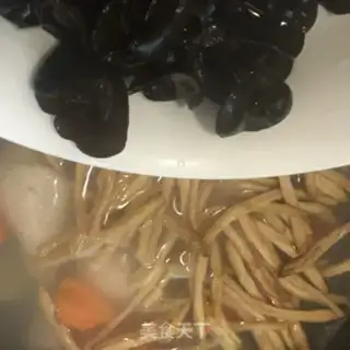 Make Clear the chicken leg step 10