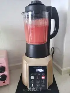 Make Strawberry juice step 4