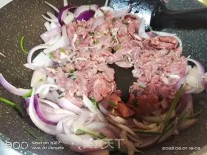 Make Onion beef step 2