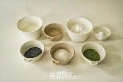 Make The moss, the sesame oil step 0