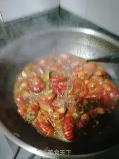 Make Spicy lobster step 6