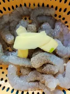 Make Shrimp and vegetable congee step 3