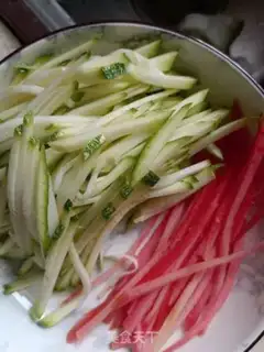Make Eggs and red silk step 3