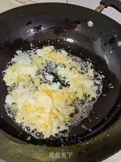 Make Eggs and red silk step 5