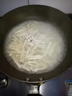 Make Dutch beans, white mushrooms step 2