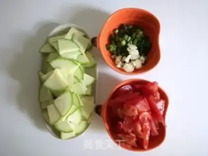 Make Tomato crotch step 1