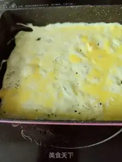 Make A flower with thick eggs step 7