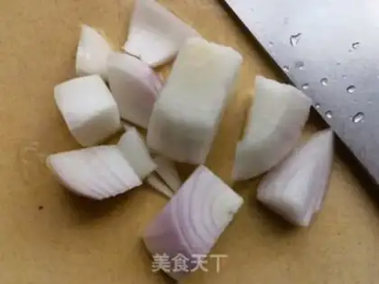 Make Dutch cucumber onion abalone step 0