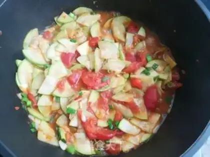Make Tomato crotch step 10