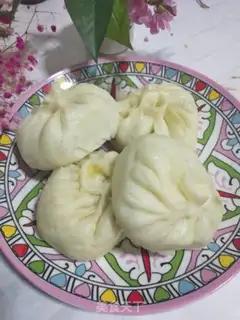 Make Eggs and buns step 6
