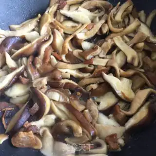 Make Scrambled mushrooms step 5