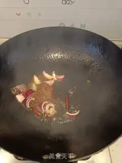 Make Spicy lobster tail step 2