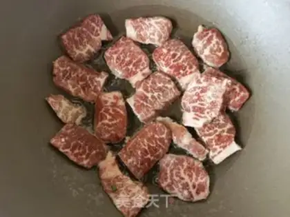 Make Black pepper snowflake steak step 3