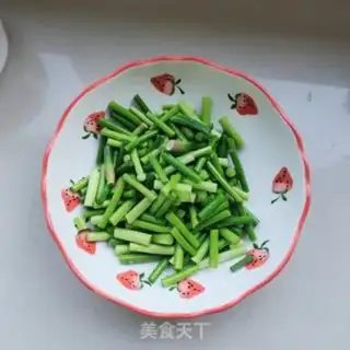 Make Garlic fried meat step 1