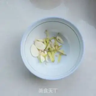 Make Garlic fried meat step 2