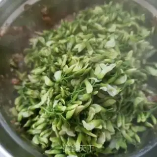 Make Shrimp, black bread step 10