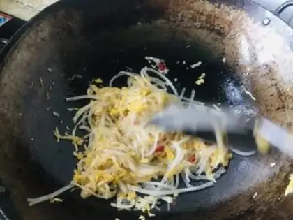 Make Sour sauce step 6