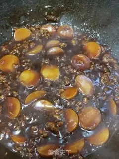 Make The meat is burning Japanese tofu step 4