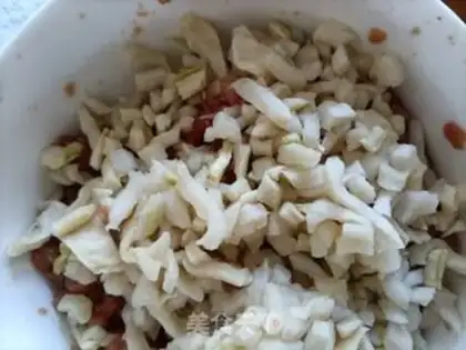 Make Roach and pork buns step 3