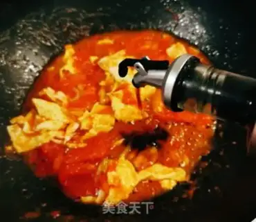 Make Tomato eggs and cucumbers step 7