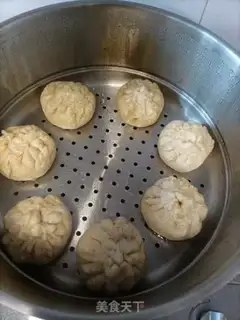 Make Roach and pork buns step 9