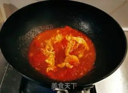Make Tomato eggs and cucumbers step 8