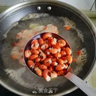 Make Garlic lobster tail step 4