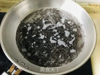 Make Spinach with root step 1