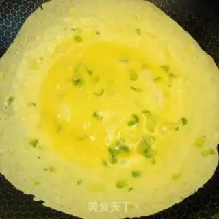 Make Onion omelet step 5