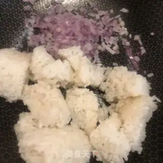 Make Cream egg fried rice step 6
