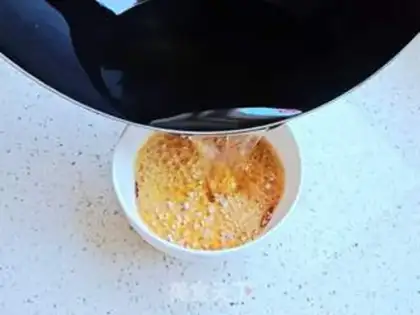 Make Spicy noodles step 3