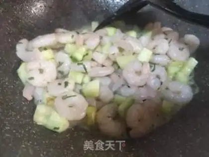 Make cucumber shrimp step 5