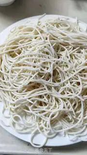 Make Bean bean noodle step 1
