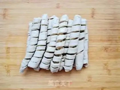 Make Spicy noodles step 5