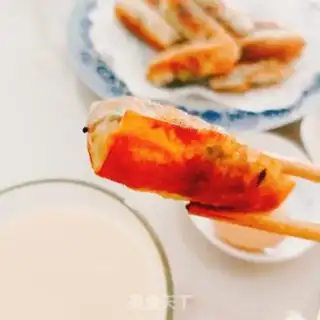 Make Spring rolls step 8