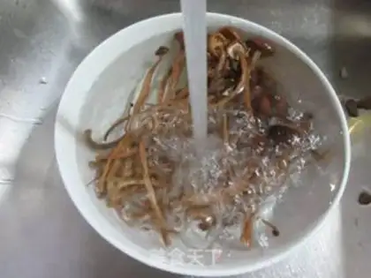 Make Spamed tea mushrooms step 1