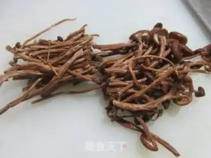 Make Spamed tea mushrooms step 2