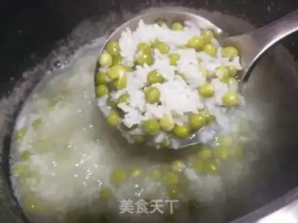 Make Peas and rice congee step 4