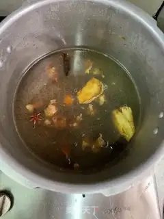 Make Tomato noodles step 8