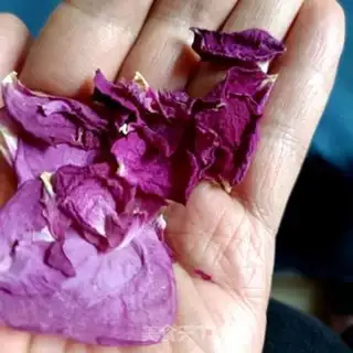 Make Rose petal dry step 6