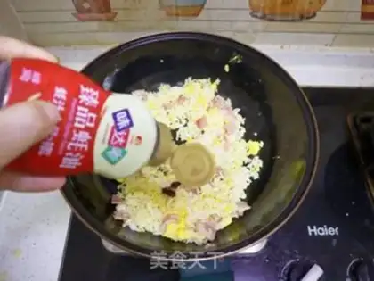 Make Summer oil fried rice step 5