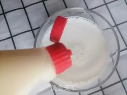 Make A simple omelet step 1
