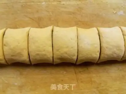 Make Pumpkin pepper roll step 9